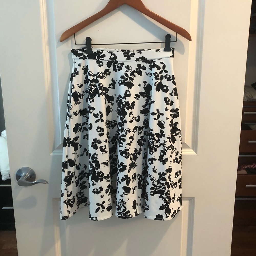 Cynthia Rowley Floral Skirt Size XS